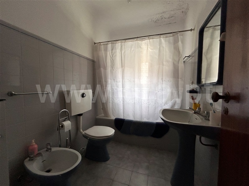 Moradia T5 à venda em Paus, Resende — foto 9