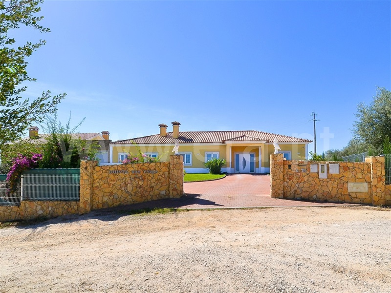 Moradia T5 à venda em Romeira, Santarém — foto 2