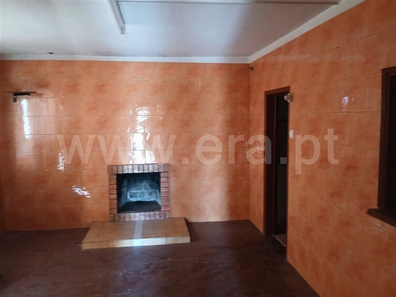 Moradia T5 à venda em Santos, Santarém — foto 3