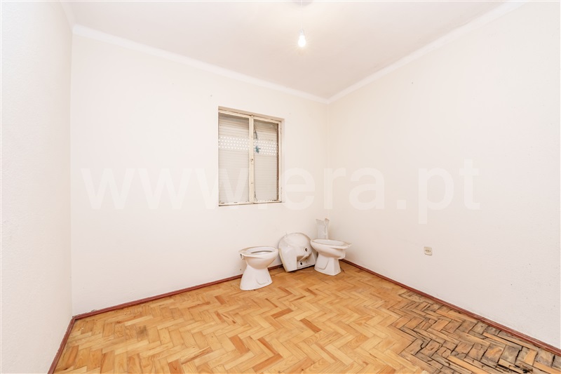 Moradia T5 à venda em São Romão, Seia — foto 9