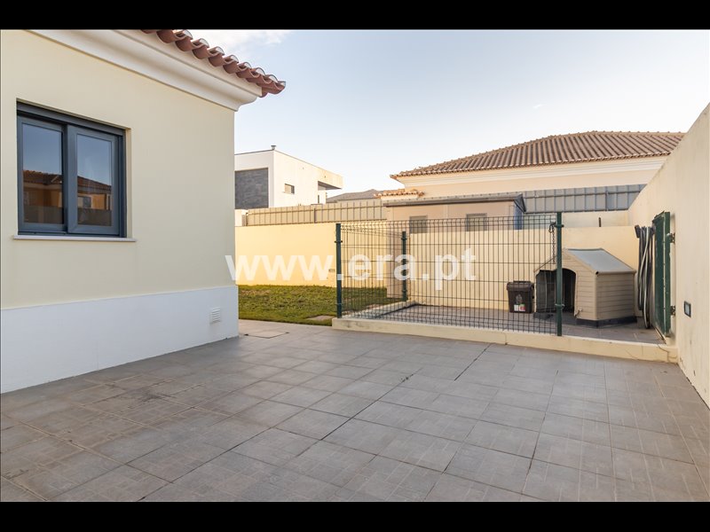 Moradia T5 à venda em Gâmbia-Pontes-Alto da Guerra, Setúbal — foto 6