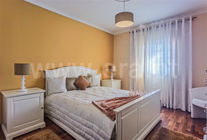 Moradia T5 com Jardim Tábua, Sinde - 1354333 - 2