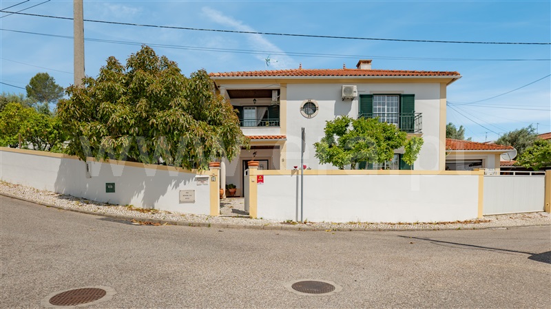 Moradia T5 / Tomar, Tomar (São João Baptista) e Santa Maria dos Olivais