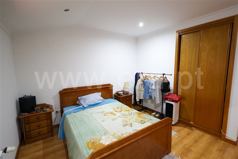 Moradia T5 Tondela, São Miguel do Outeiro e Sabugosa - 1443307 - 8