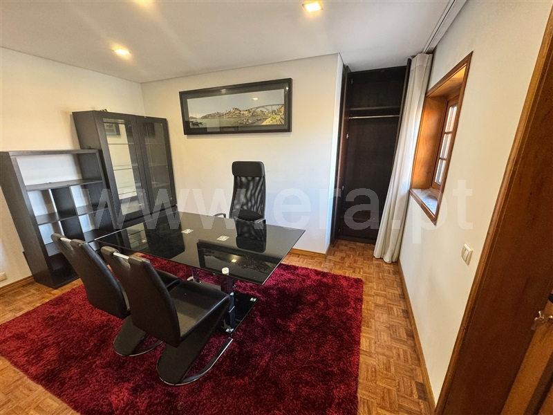 Moradia T5 à venda em Ermesinde, Valongo — foto 6