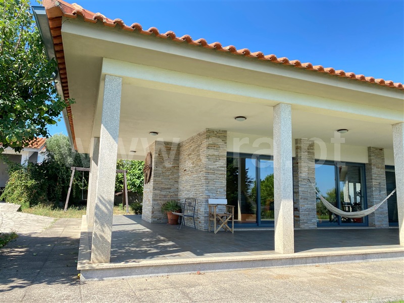 Moradia T5 Valpaços, Vilarandelo - 1462310 - 1