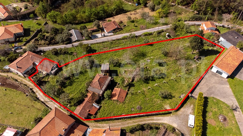 Moradia T5 / Vila Nova de Cerveira, Covas
