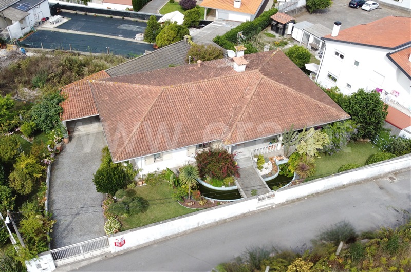 Moradia T5 / Vila Nova de Famalicão, Vila Nova de Famalicão e Calendário