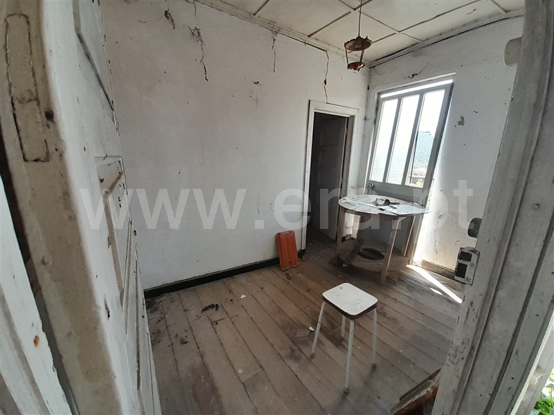 Moradia T5 Vila Pouca de Aguiar - 1425105 - 9