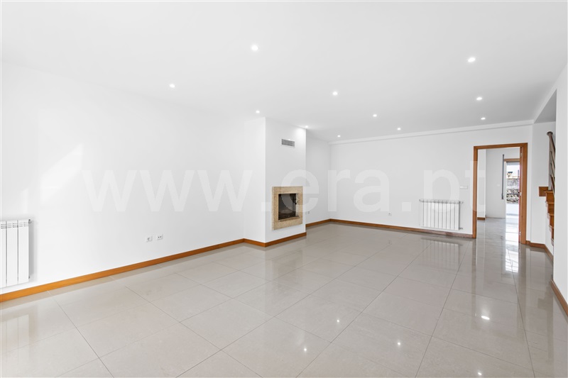 Moradia T5 à venda em Repeses e São Salvador, Viseu — foto 17