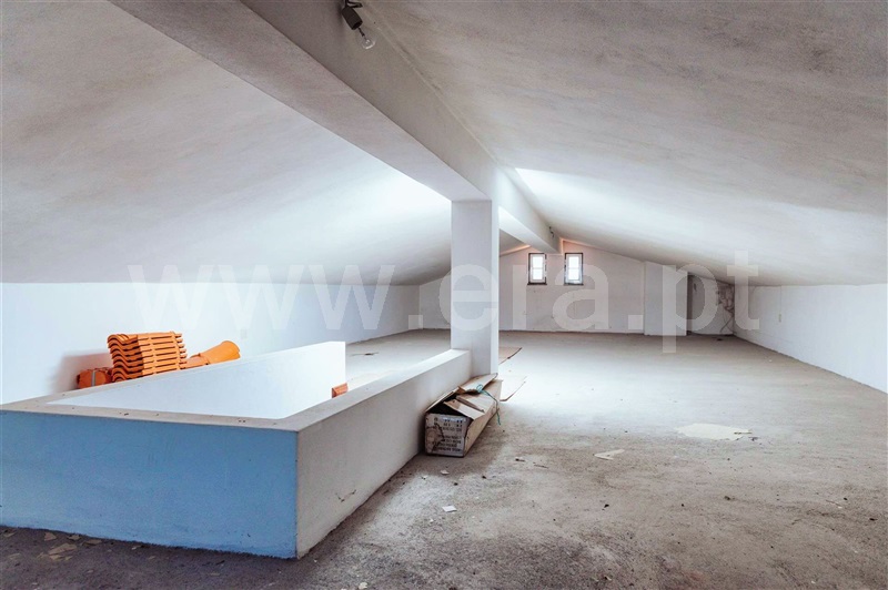 Moradia T5 à venda em São João de Lourosa, Viseu — foto 7