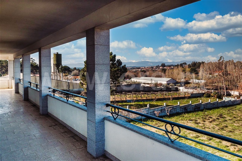 Moradia T5 à venda em São João de Lourosa, Viseu — foto 9