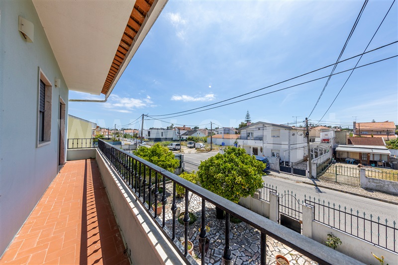 Moradia T6+ à venda em Charneca de Caparica e Sobreda, Almada — foto 12