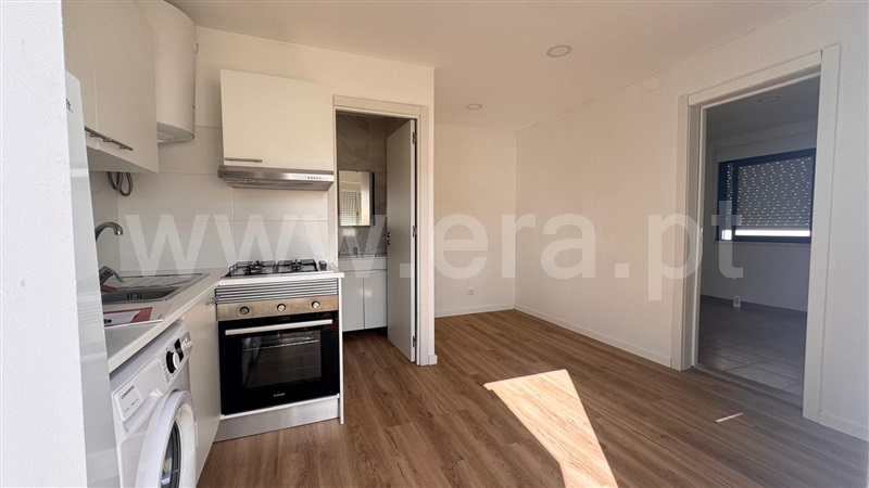 Moradia T6+ à venda em Vale Cavala, Almada — foto 4