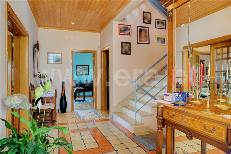 Moradia T6 / Bombarral, Bombarral e Vale Covo