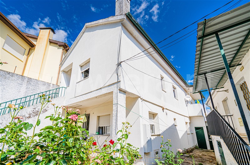 Moradia T6 / Bragança, Sé, Santa Maria e Meixedo