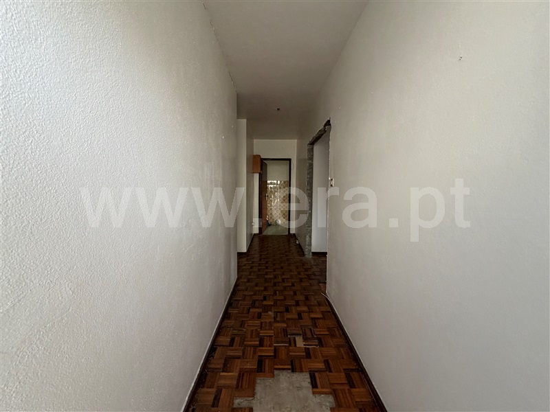 Moradia T6+ à venda em Santa Cruz/Trindade e Sanjurge, Chaves — foto 2