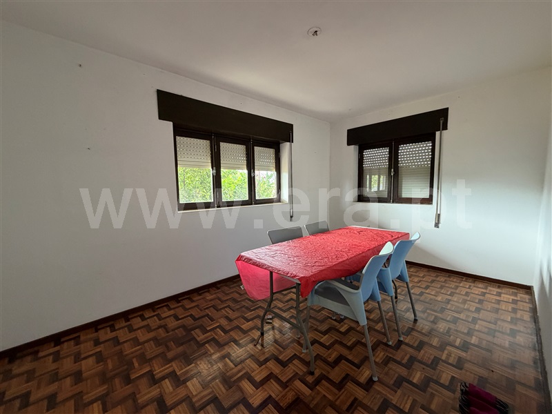 Moradia T6+ à venda em Santa Cruz/Trindade e Sanjurge, Chaves — foto 3