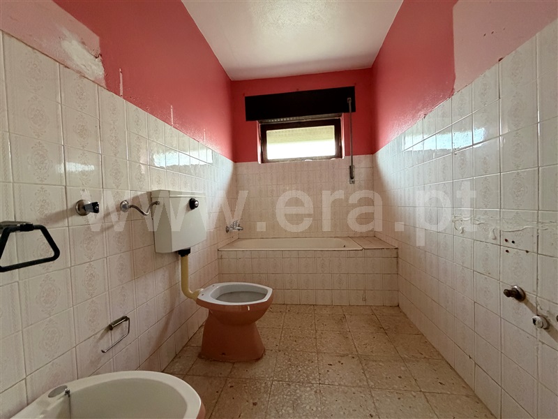 Moradia T6+ à venda em Santa Cruz/Trindade e Sanjurge, Chaves — foto 5