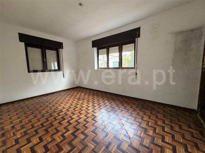 Moradia T6+ à venda em Santa Cruz/Trindade e Sanjurge, Chaves — foto 7
