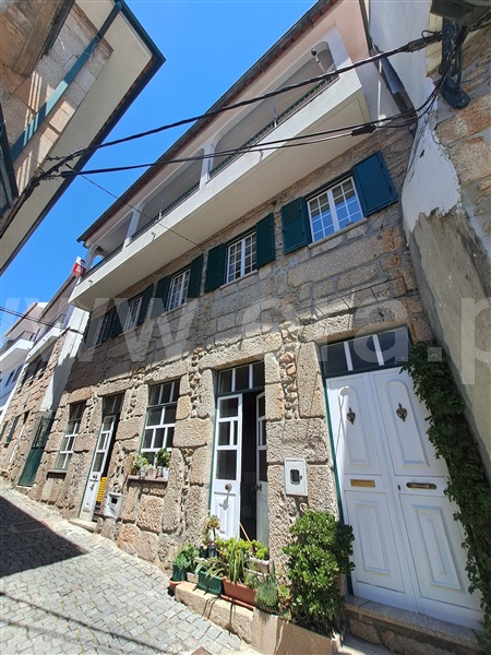 Moradia T6 / Covilhã, Unhais da Serra