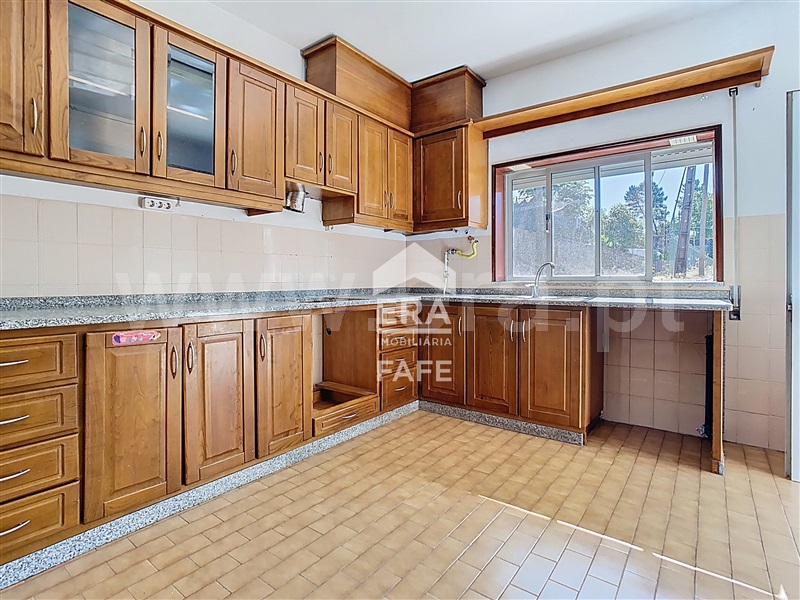 Moradia T6 Fafe, Medelo - 1493693 - 2