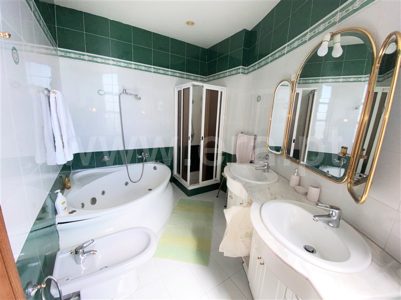 Moradia T6 com Piscina Funchal, Centro do Funchal - 1232827 - 17