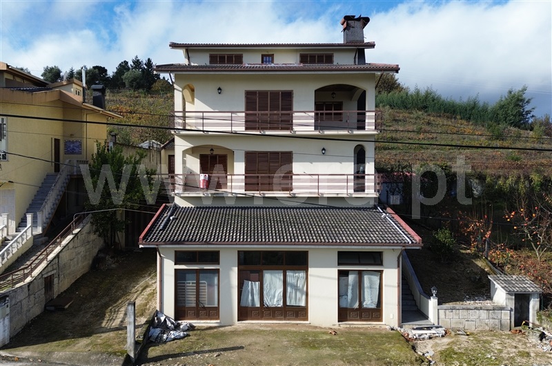 Moradia T6 / Lamego, Douro