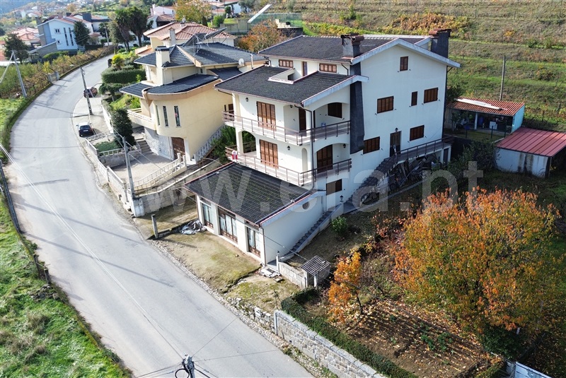 Moradia T6 com Jardim Lamego, Douro - 1431737 - 2