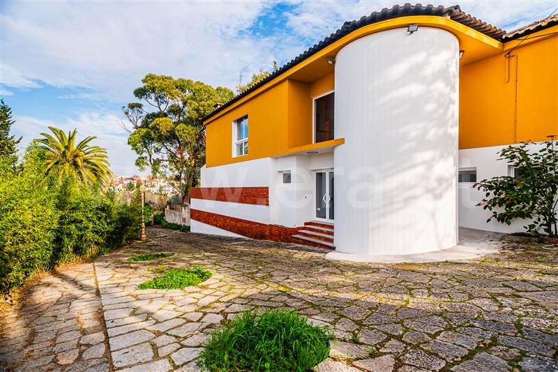 Moradia T6 / Oeiras, Alto da Barra e Medrosa