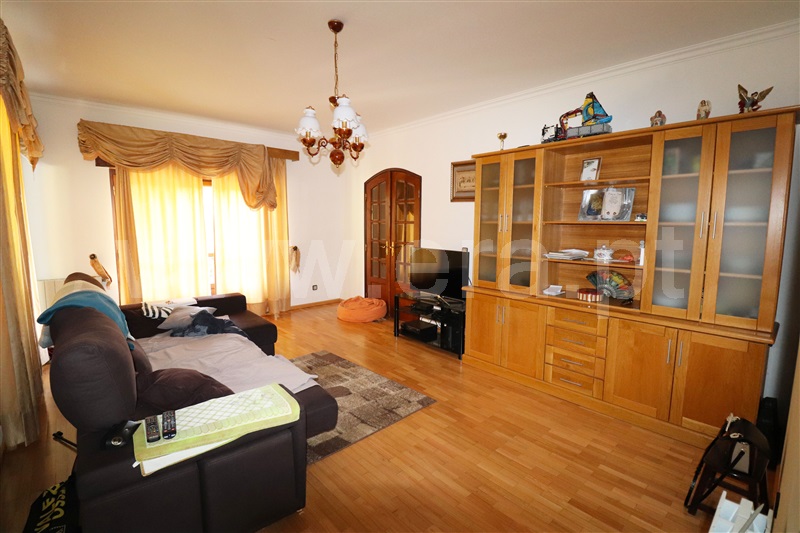 Andar Moradia T6 Ourém, Gondemaria e Olival - 1260004 - 9