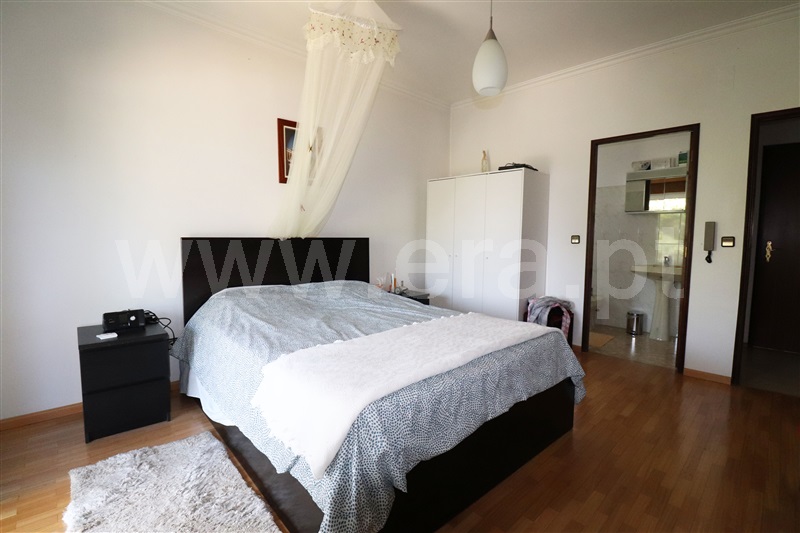 Andar Moradia T6 Ourém, Gondemaria e Olival - 1260004 - 11