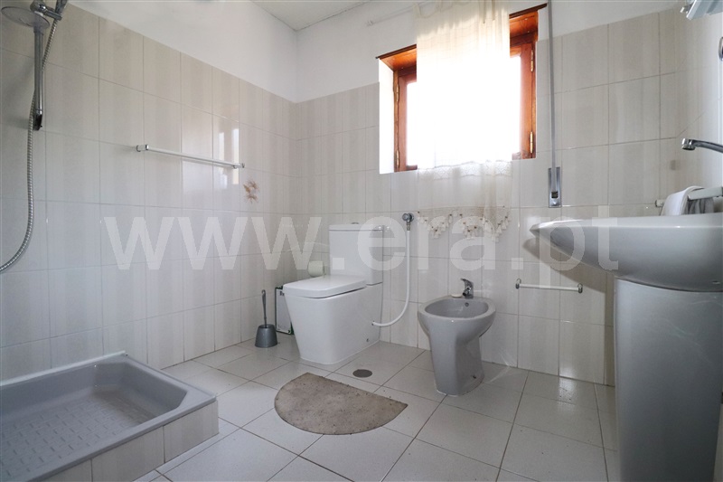 Andar Moradia T6 Ourém, Gondemaria e Olival - 1260004 - 15