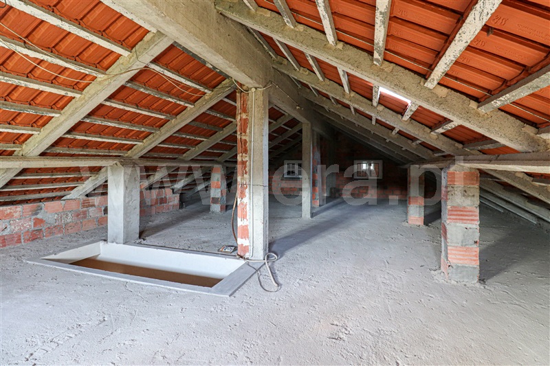 Moradia T6 Ourém, Rio de Couros e Casal dos Bernardos - 1501640 - 17