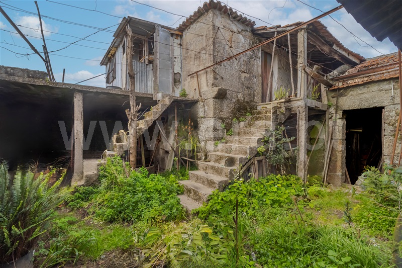 Moradia T6 / Paços de Ferreira, Seroa