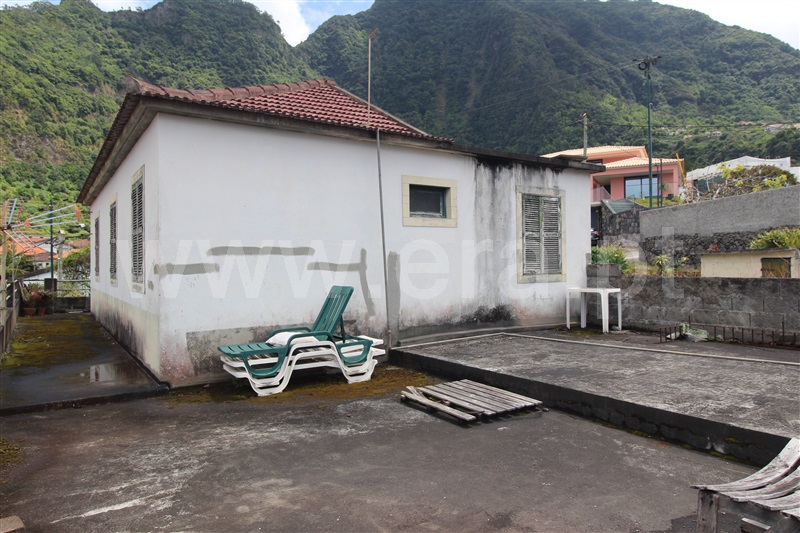 Moradia T6 / São Vicente, Ponta Delgada