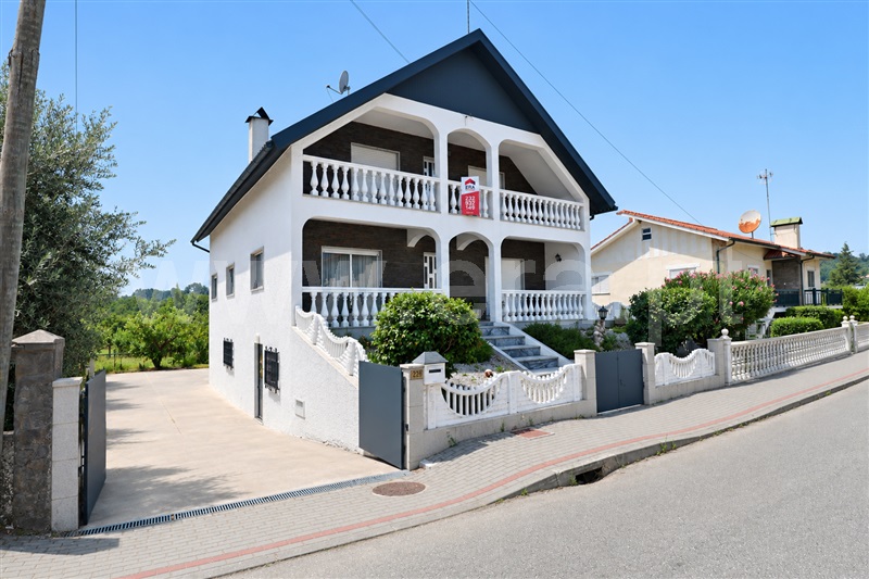 Moradia T6 / Sátão, Sátão