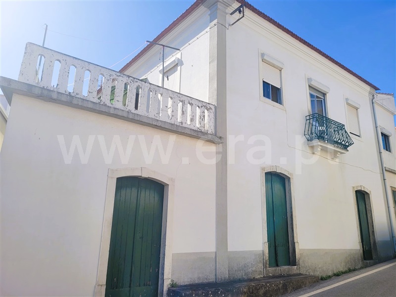 Moradia T6 / Tomar, Madalena e Beselga