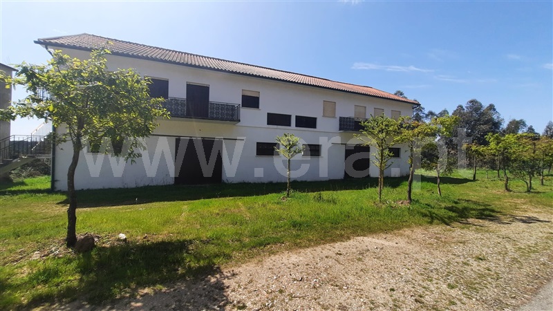 Moradia T6 / Tondela, Barreiro de Besteiros e Tourigo