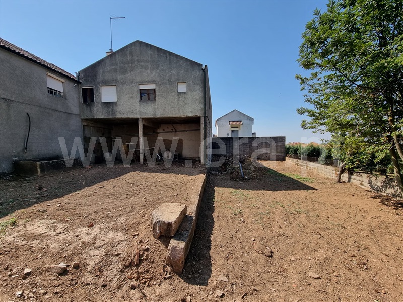 Andar Moradia T6 Valpaços, Carrazedo de Montenegro e Curros - 1304618 - 9