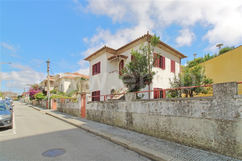Moradia T6 / Vila Nova de Gaia, Mafamude e Vilar do Paraíso