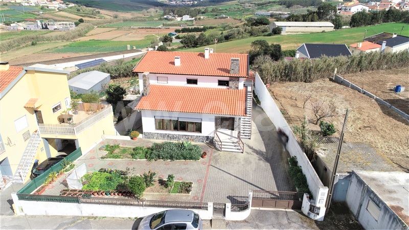 Moradia T7 / Lourinhã, Lourinhã e Atalaia
