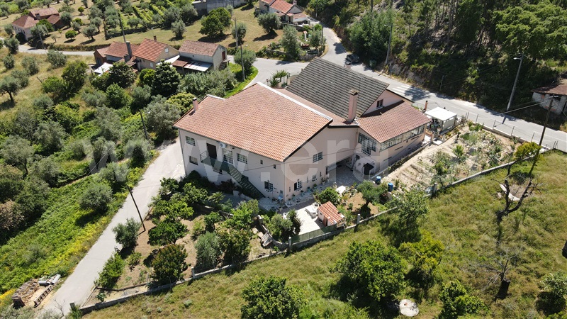 Moradia T7 / Ourém, Espite