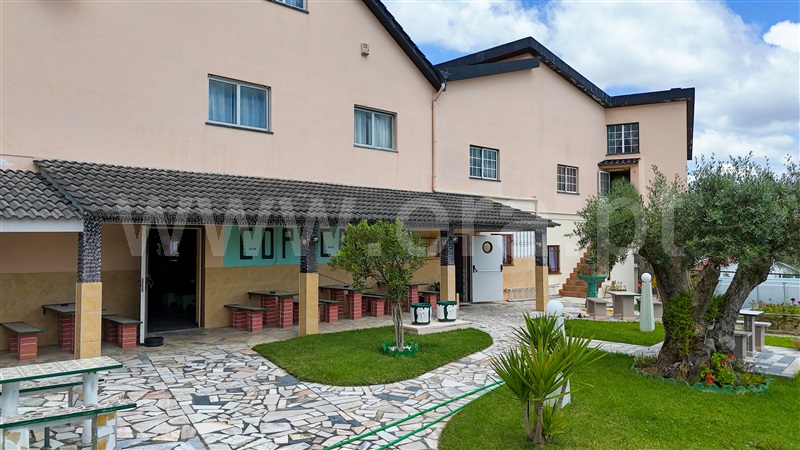 Moradia T7 com Quintal Ourém, Espite - 1471100 - 16
