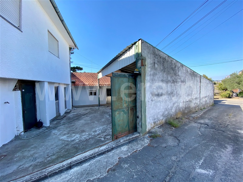 Moradia T7 / Vila Nova de Famalicão, Vila Nova de Famalicão e Calendário