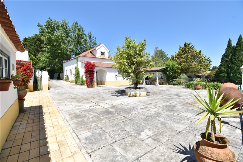 Moradia T8 / Bombarral, Roliça