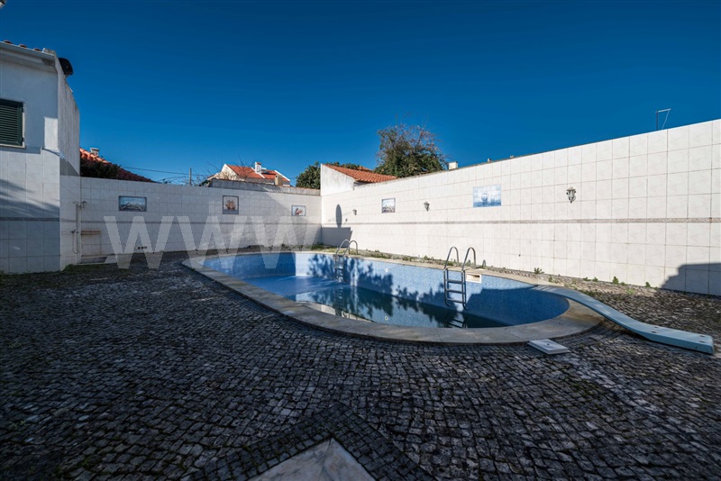 Moradia T8 / Sintra, Algueirão