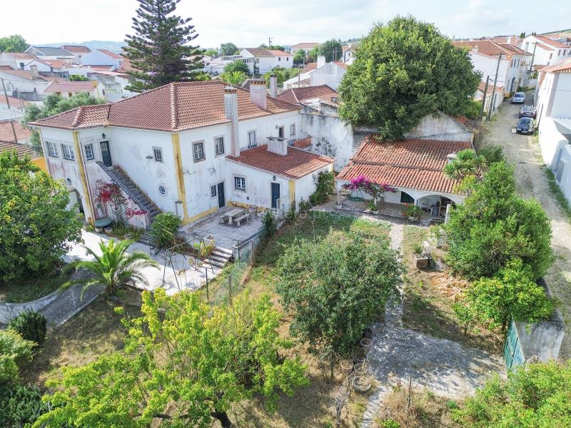 Moradia T8 / Torres Vedras, Dois Portos e Runa