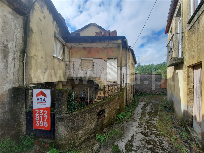Moradia / Tondela, Mouraz e Vila Nova da Rainha