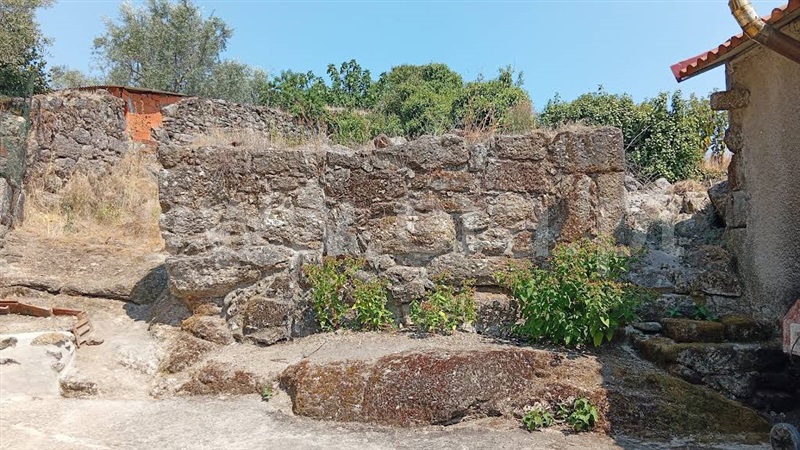 Moradia / Tondela, Parada de Gonta